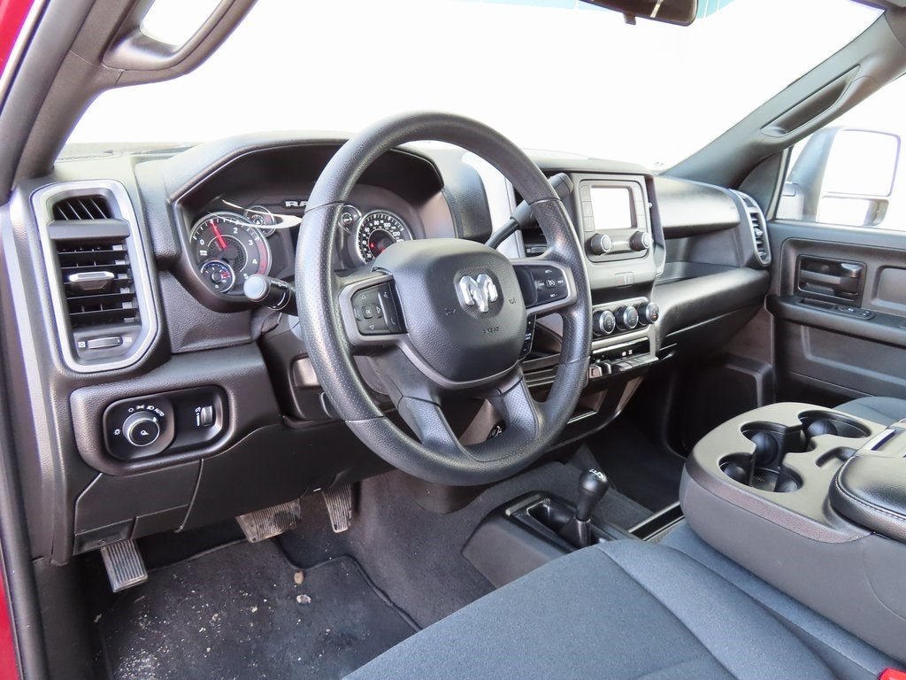 2024 RAM 3500 Tradesman Crew Cab 4x4 6'4' Box