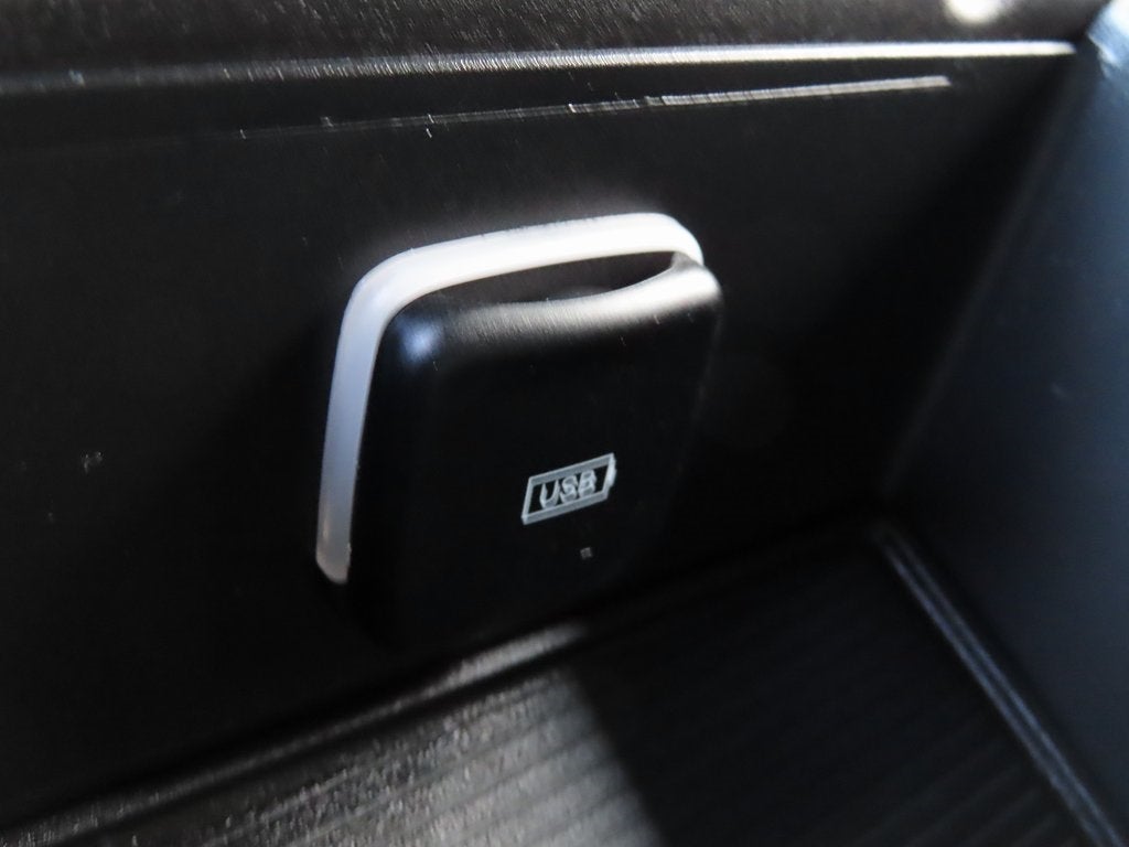 2024 RAM 3500 Tradesman Crew Cab 4x4 6'4' Box