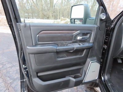 2026 RAM 3500 RAM 3500 LARAMIE CREW CAB 4X4 6'4' BOX