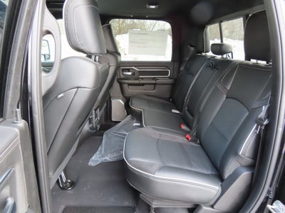 2026 RAM 3500 RAM 3500 LARAMIE CREW CAB 4X4 6'4' BOX