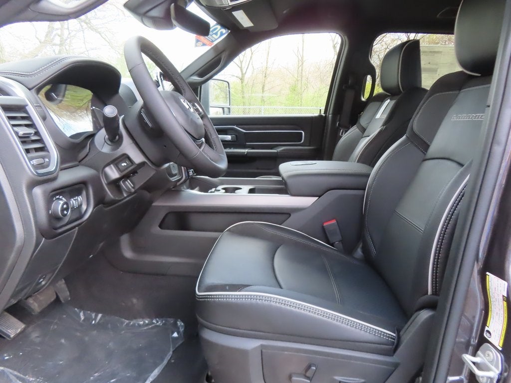 2025 RAM 2500 RAM 2500 LARAMIE CREW CAB 4X4 6'4' BOX