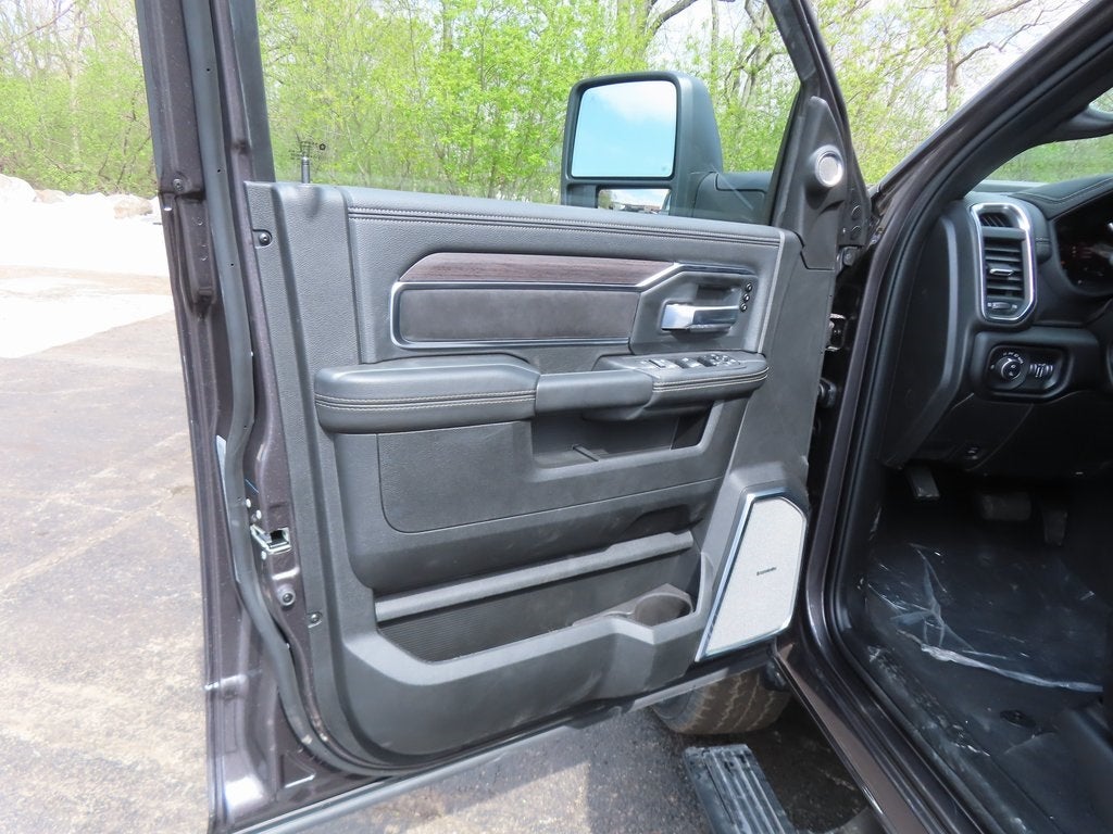 2025 RAM 2500 RAM 2500 LARAMIE CREW CAB 4X4 6'4' BOX