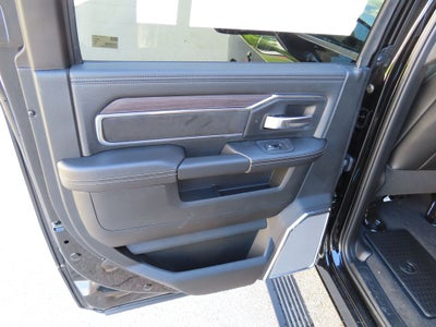 2026 RAM 2500 RAM 2500 LARAMIE CREW CAB 4X4 6'4' BOX