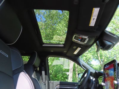 2026 RAM 2500 RAM 2500 LARAMIE CREW CAB 4X4 6'4' BOX