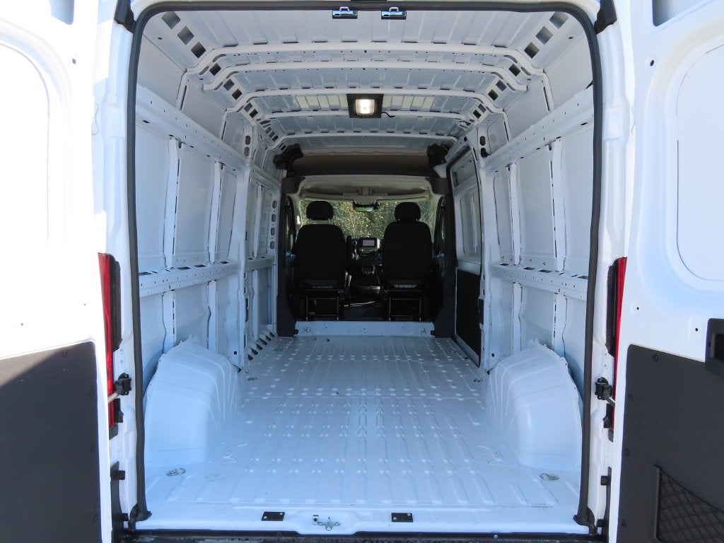 2027 RAM ProMaster 3500 Tradesman