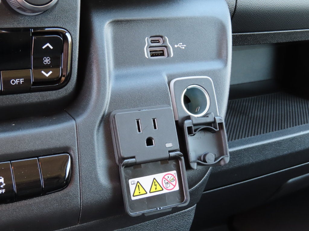 2027 RAM ProMaster 3500 Tradesman