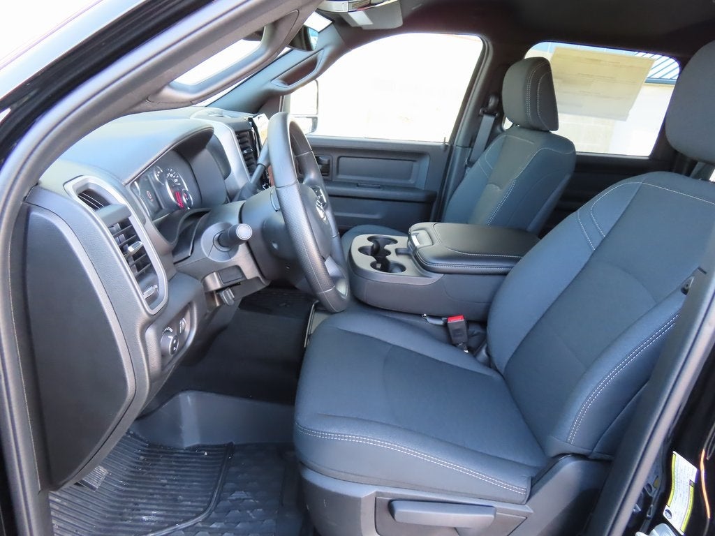 2026 RAM 2500 RAM 2500 TRADESMAN CREW CAB 4X4 6'4' BOX