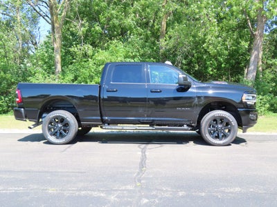 2024 RAM 2500 Laramie Crew Cab 4x4 6'4' Box