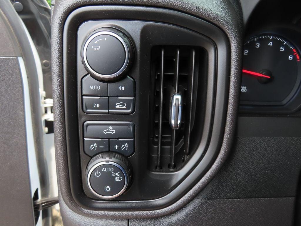 2024 Chevrolet Silverado 1500 WT
