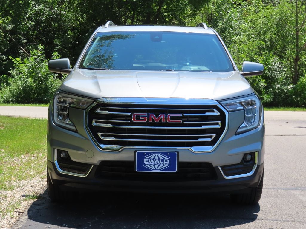 2024 GMC Terrain AWD SLT