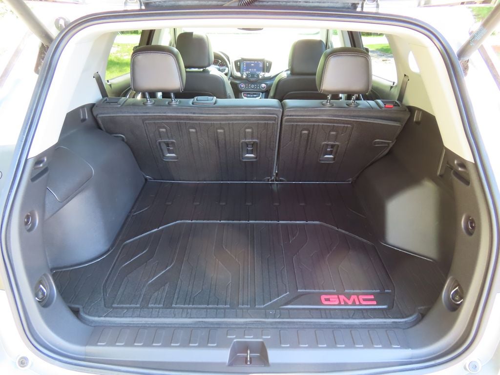 2024 GMC Terrain AWD SLT