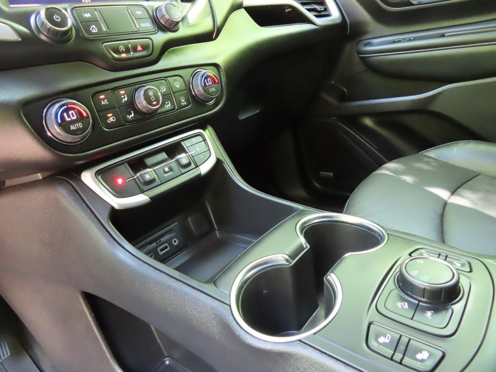 2024 GMC Terrain AWD SLT