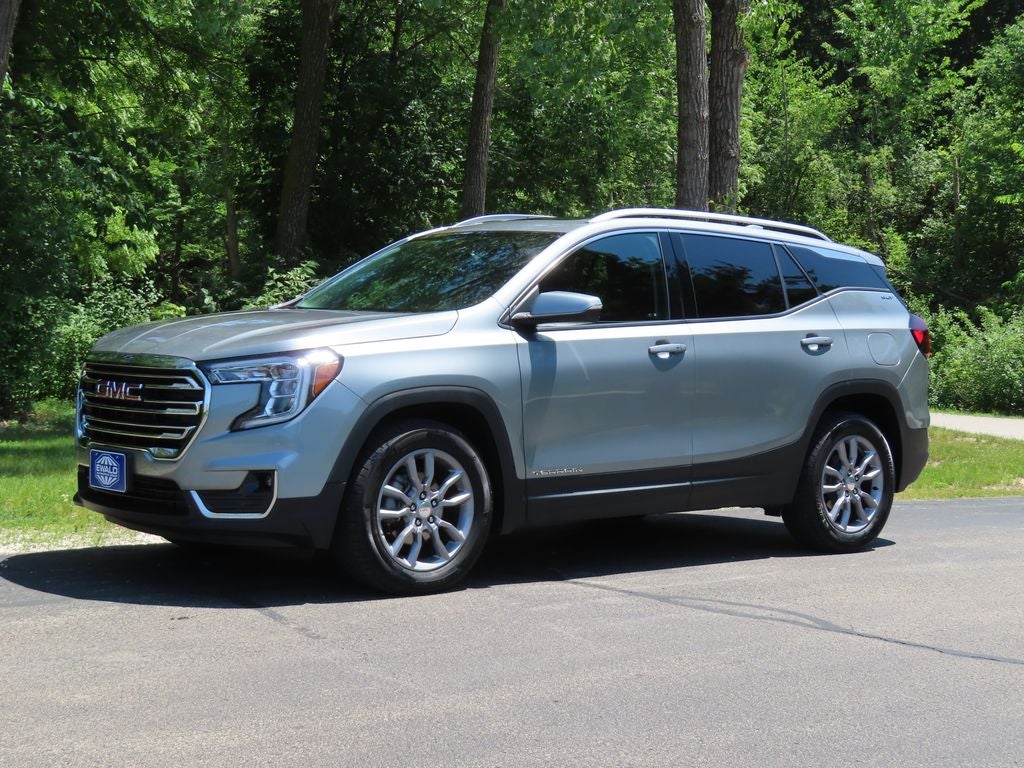 2024 GMC Terrain AWD SLT