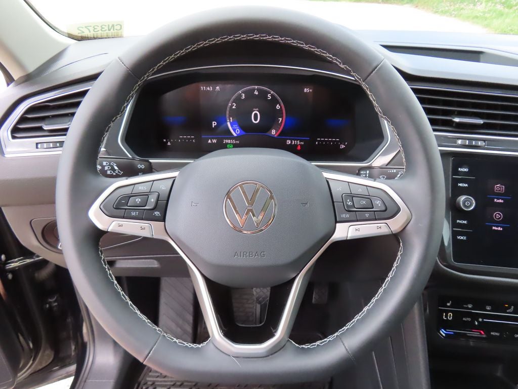 2024 Volkswagen Tiguan 2.0T SE