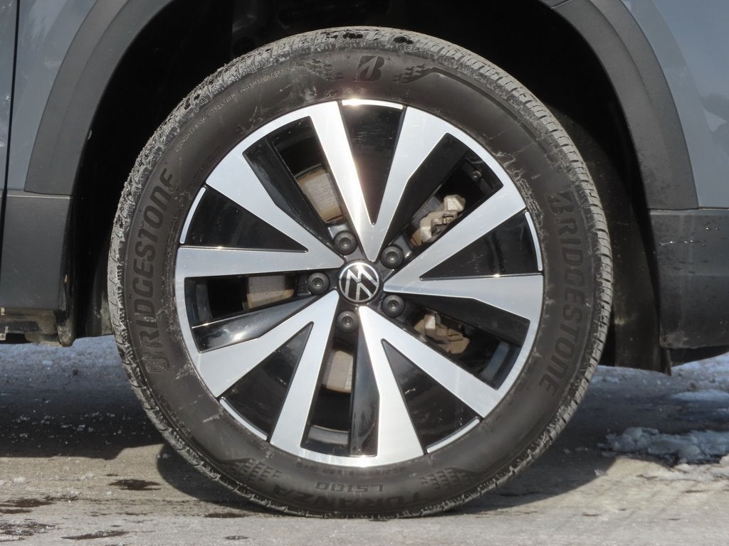 2023 Volkswagen Taos 1.5T SE