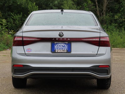 2025 Volkswagen Jetta 1.5T SE