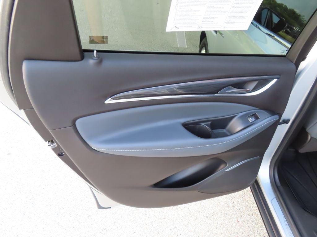 2021 Buick Enclave AWD Essence