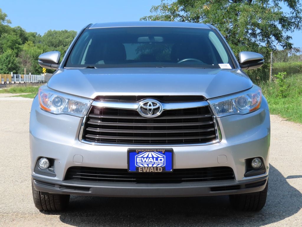 2016 Toyota Highlander LE Plus V6