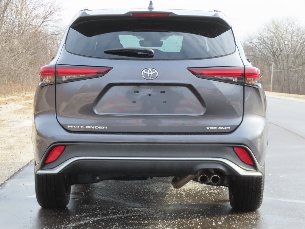 2024 Toyota Highlander Base