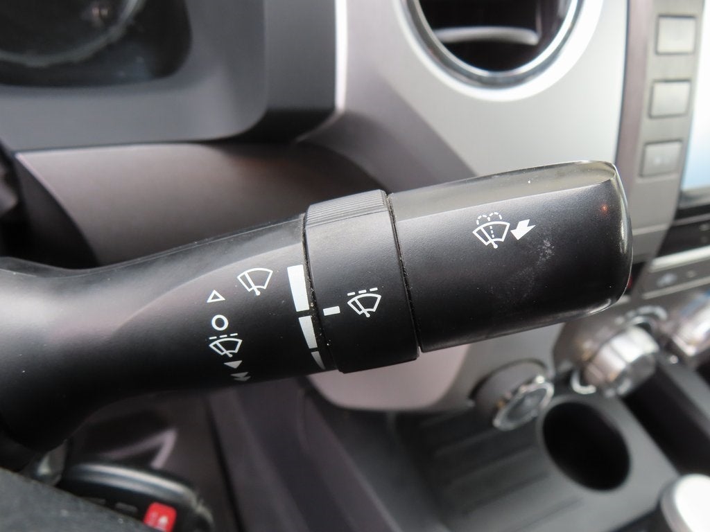 2018 Toyota Tundra SR5 5.7L V8