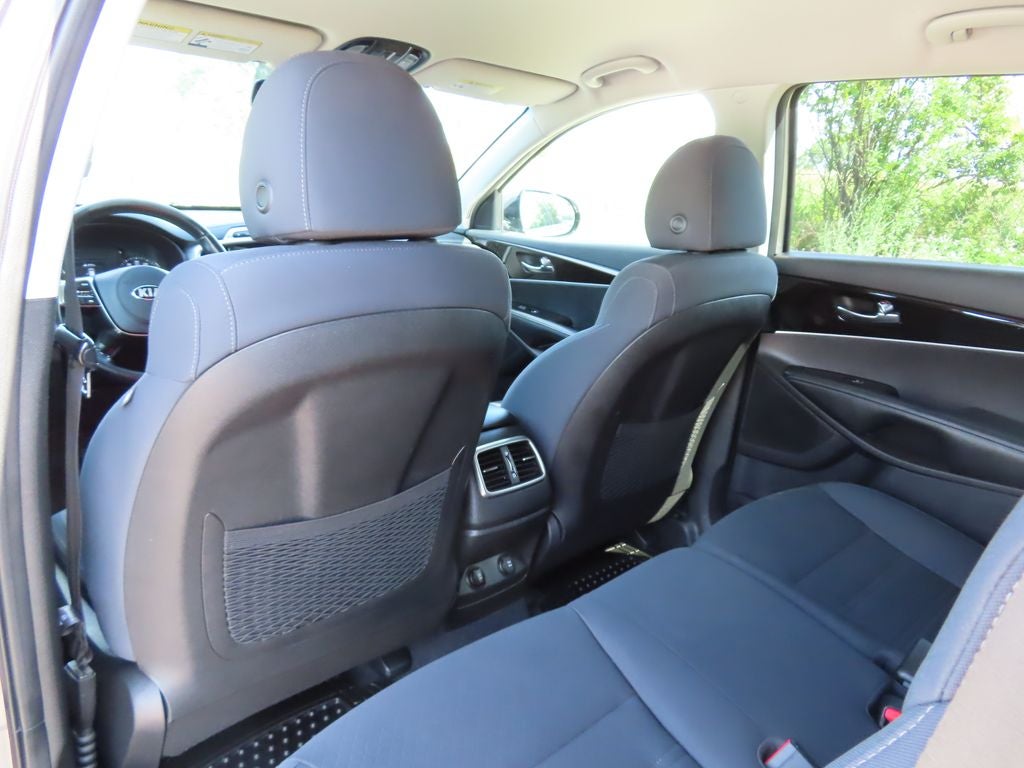 2019 Kia Sorento 2.4L LX