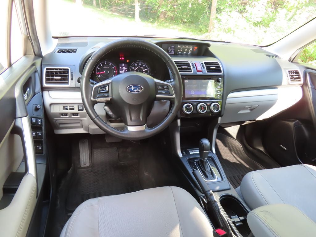 2016 Subaru Forester 2.5i Touring