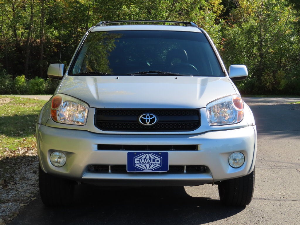 2004 Toyota RAV4 Base