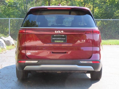 2024 Kia Carnival LX