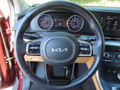 2024 Kia Carnival LX