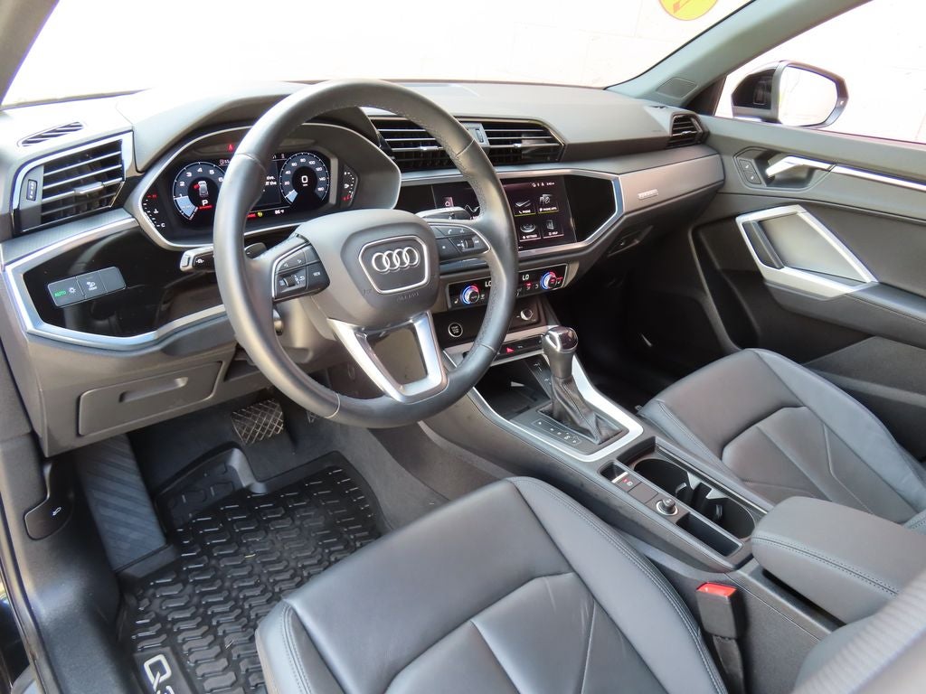 2024 Audi Q3 Premium 45 TFSI S line quattro Tiptronic