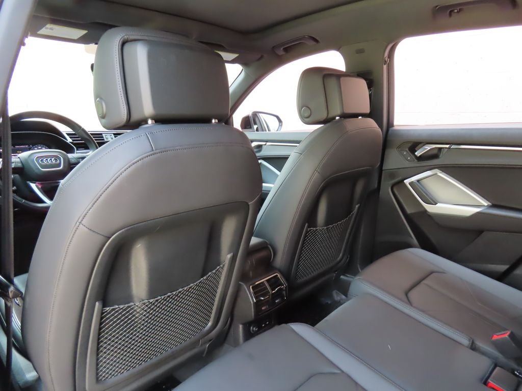 2024 Audi Q3 Premium 45 TFSI S line quattro Tiptronic