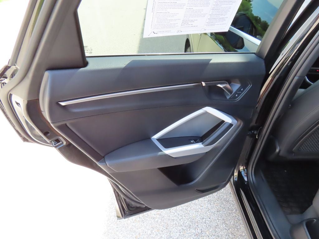 2024 Audi Q3 Premium 45 TFSI S line quattro Tiptronic