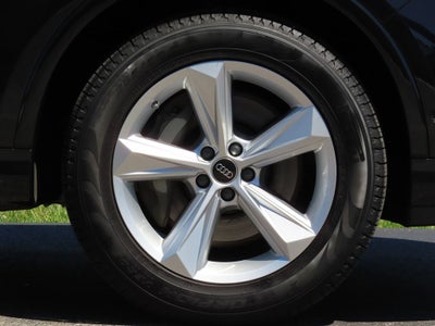 2023 Audi Q7 Premium Plus 45 TFSI quattro Tiptronic