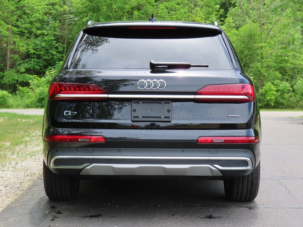 2023 Audi Q7 Premium Plus 45 TFSI quattro Tiptronic