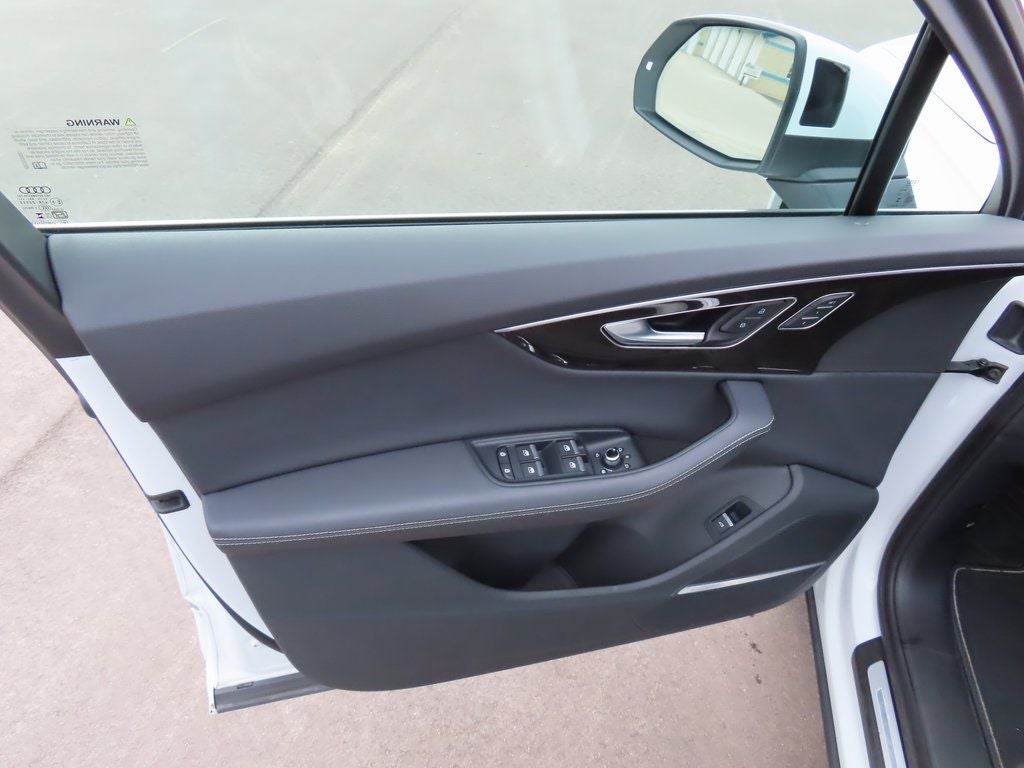 2025 Audi Q7 Premium Plus 55 TFSI quattro Tiptronic