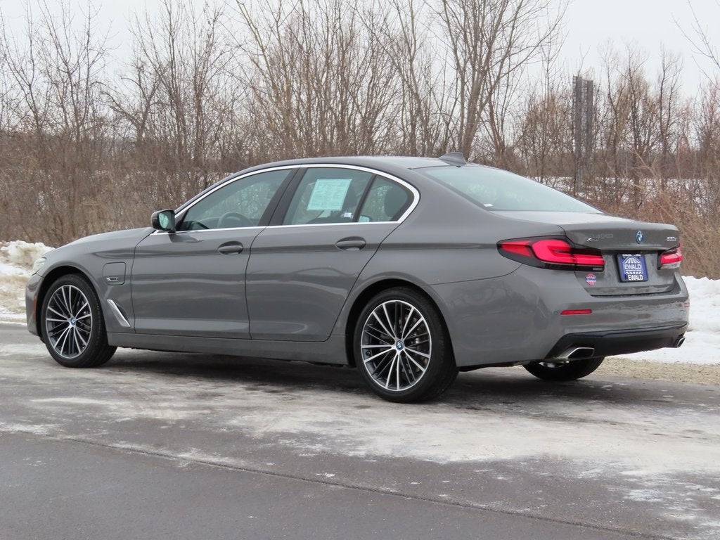 2022 BMW 5 Series xDrive