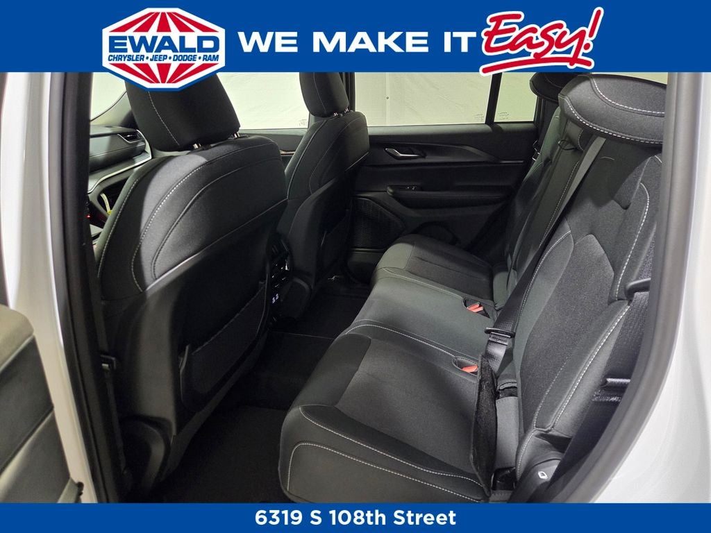 2026 Jeep Grand Cherokee Laredo X