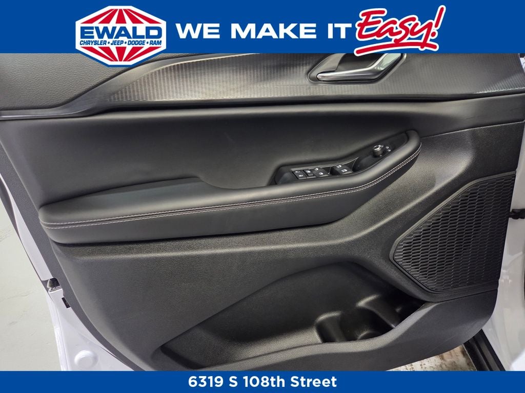 2026 Jeep Grand Cherokee Laredo X