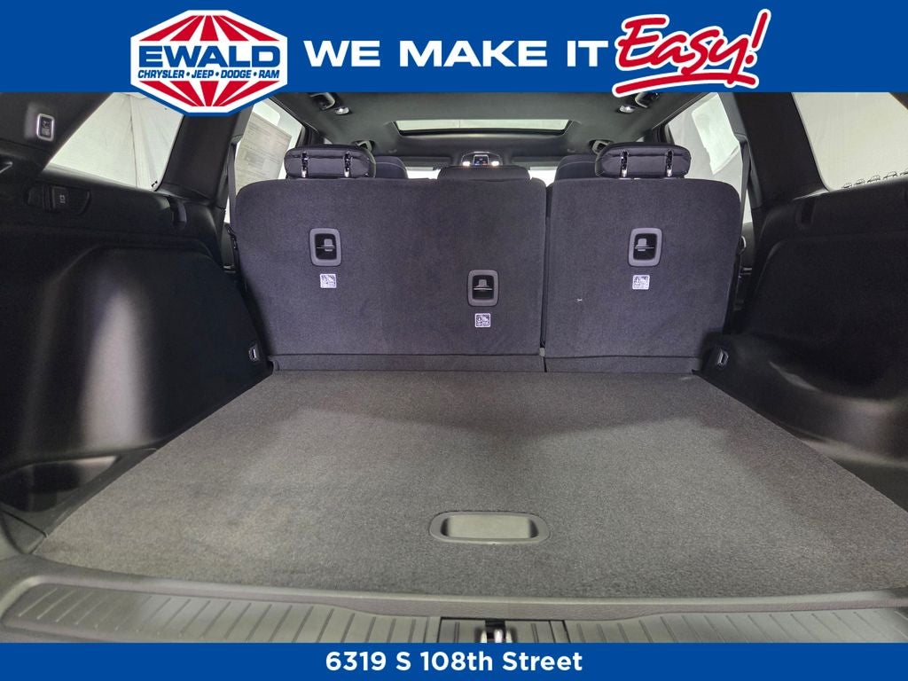 2026 Jeep Grand Cherokee Laredo X