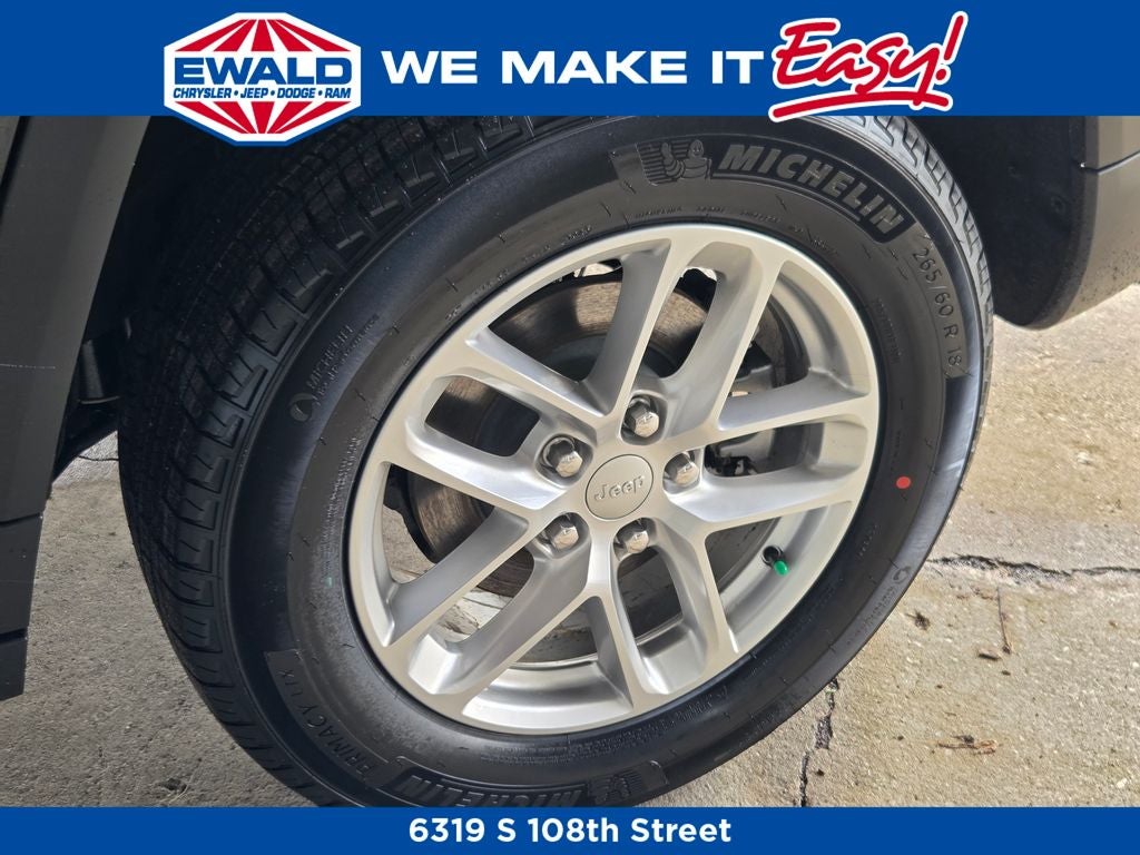 2026 Jeep Grand Cherokee Laredo X