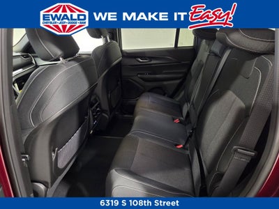 2025 Jeep Grand Cherokee Laredo X