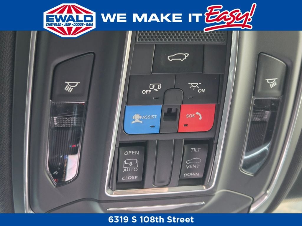 2026 Jeep Grand Cherokee Altitude