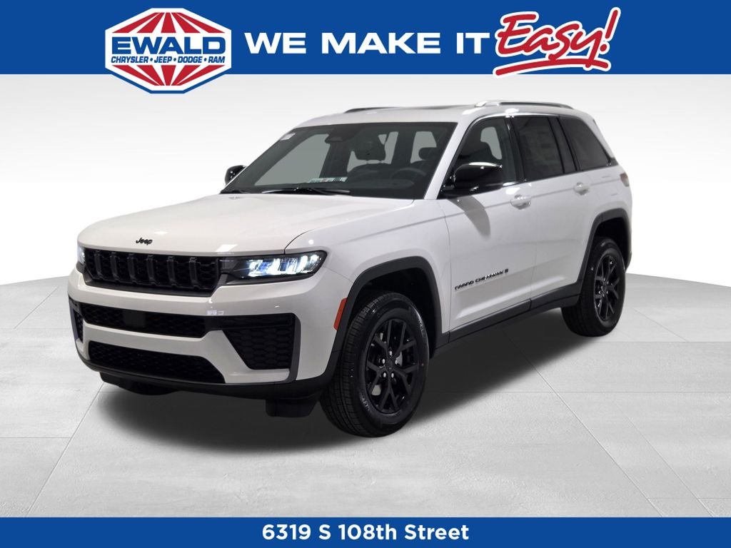 2026 Jeep Grand Cherokee Laredo Altitude