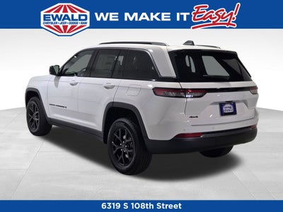 2026 Jeep Grand Cherokee Laredo Altitude