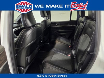 2026 Jeep Grand Cherokee Laredo