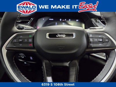 2026 Jeep Grand Cherokee Laredo