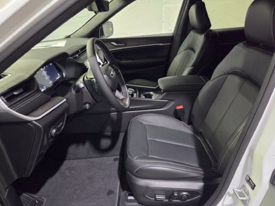 2027 Jeep Grand Cherokee Limited Reserve
