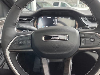 2027 Jeep Grand Cherokee Limited Reserve