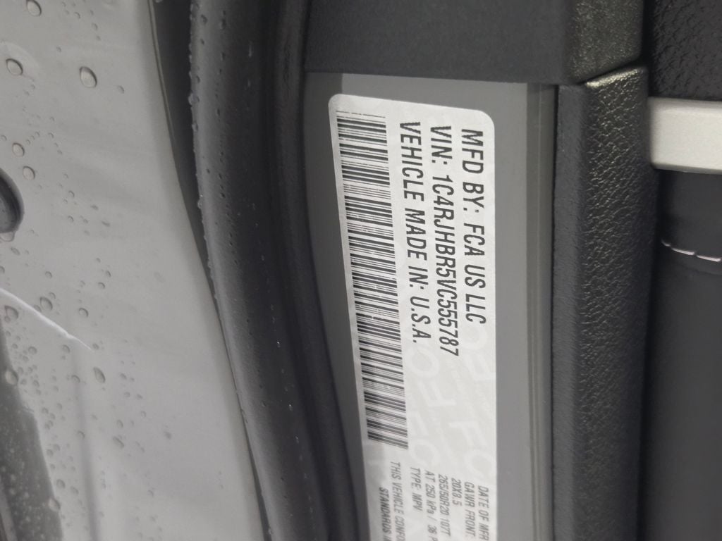 2027 Jeep Grand Cherokee Limited Reserve