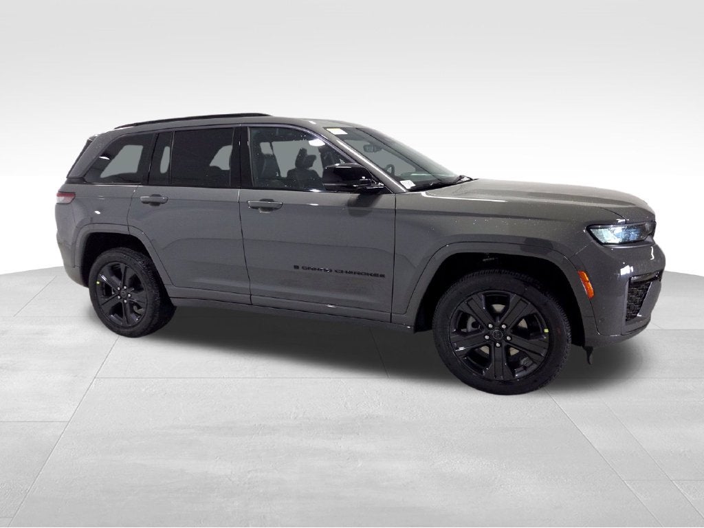2027 Jeep Grand Cherokee Limited Reserve